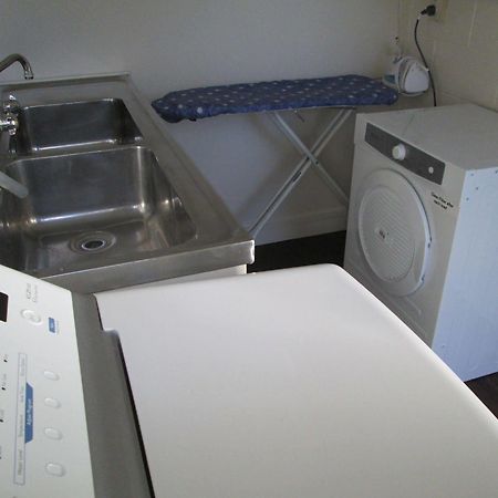 Colonial Motel Papakura Extérieur photo